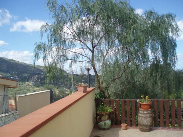 casa indipendente in vendita a Santa Flavia