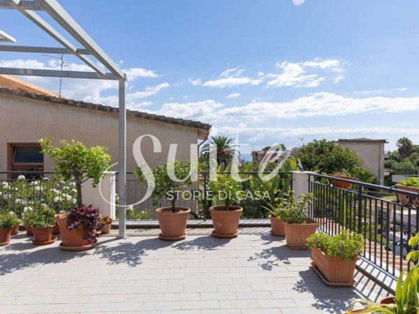 appartamento in vendita a Santa Flavia in zona Porticello