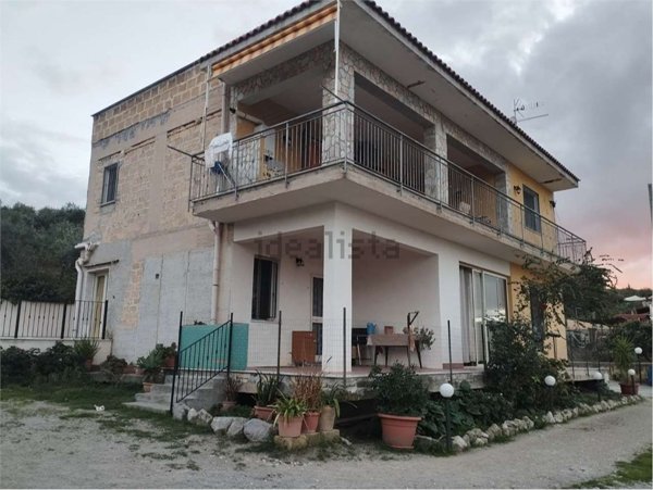 casa indipendente in vendita a Santa Flavia