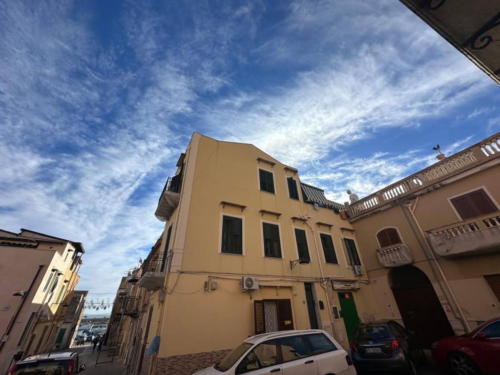 casa indipendente in vendita a Santa Flavia in zona Porticello