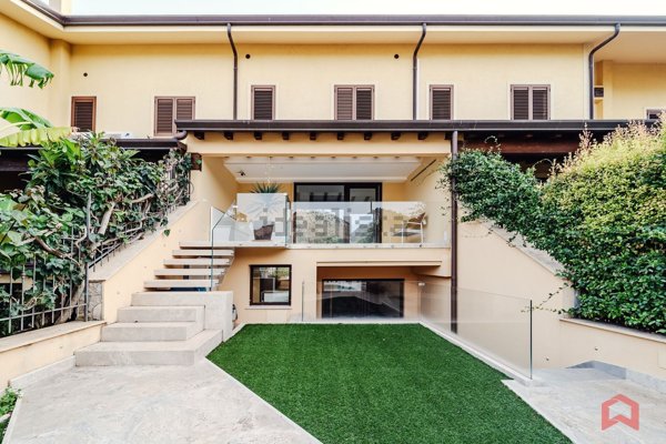 casa indipendente in vendita a Santa Flavia