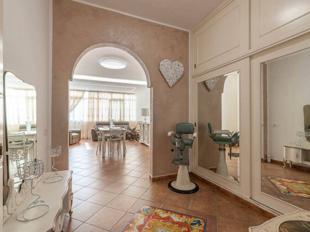 appartamento in vendita a Santa Flavia in zona Sant'Elia