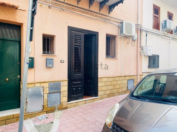 appartamento in vendita a Santa Flavia in zona Porticello