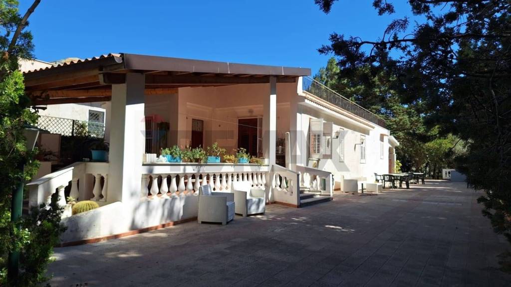 casa indipendente in vendita a Santa Flavia