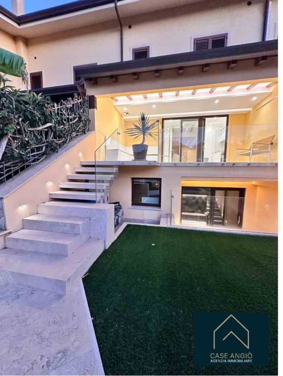 casa indipendente in vendita a Santa Flavia