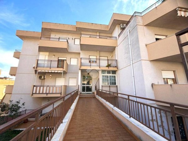 appartamento in vendita a Santa Flavia in zona Sant'Elia