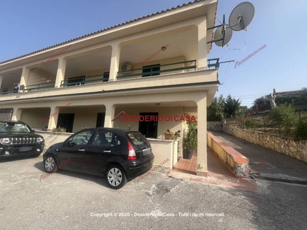 casa indipendente in vendita a Santa Flavia