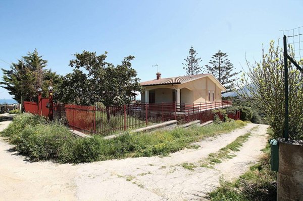 casa indipendente in vendita a Santa Flavia