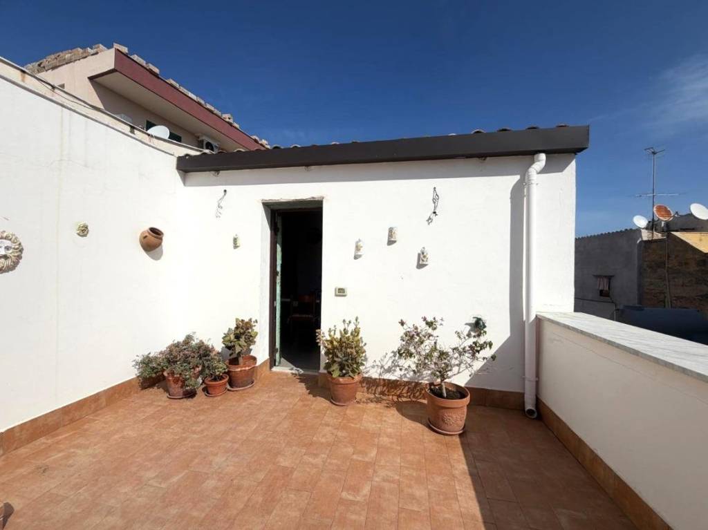 appartamento in vendita a Santa Flavia in zona Porticello