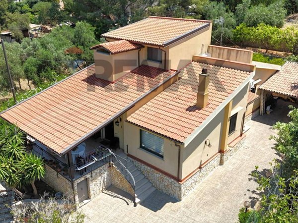 casa indipendente in vendita a Santa Flavia