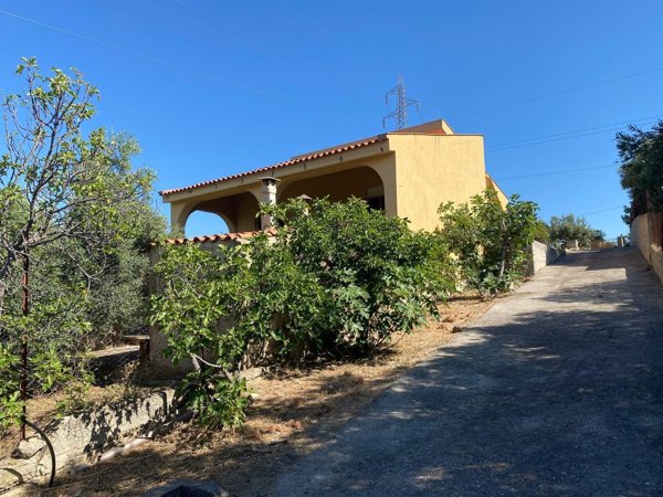 casa indipendente in vendita a Santa Flavia