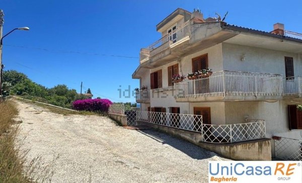 casa indipendente in vendita a Santa Flavia in zona Porticello