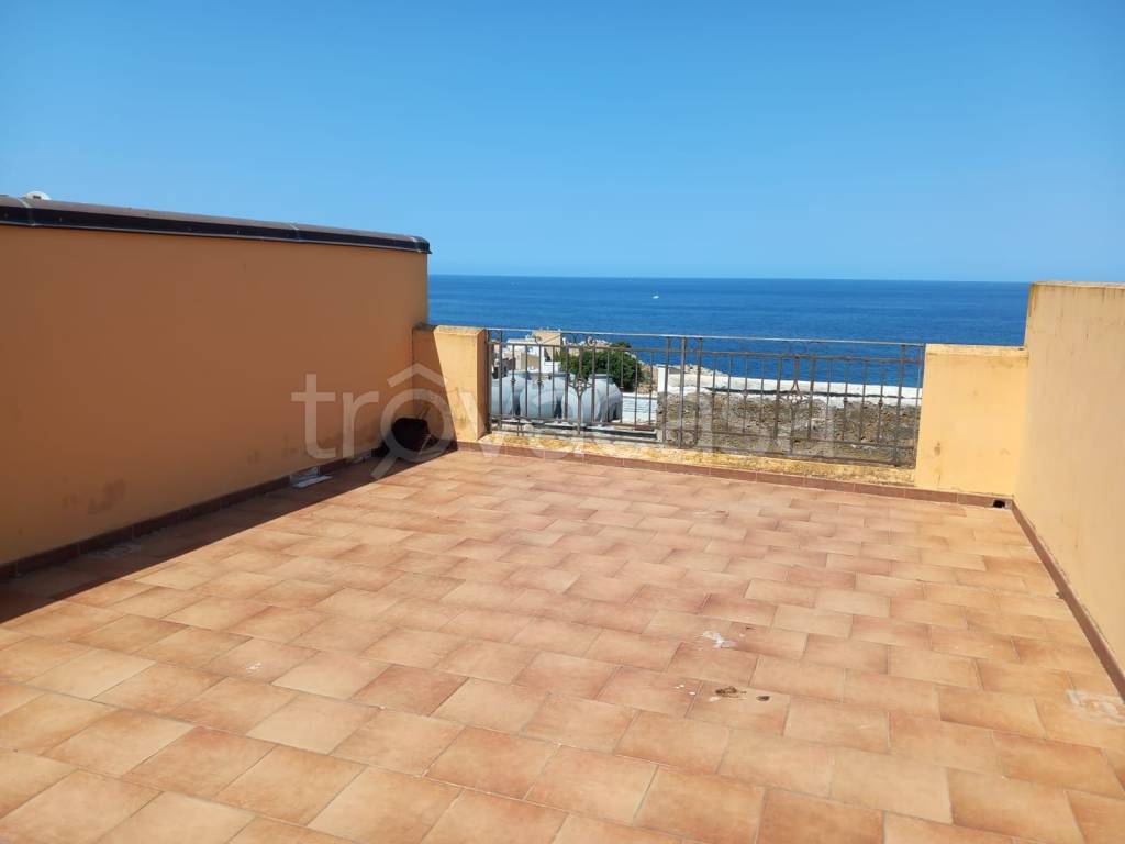 appartamento in vendita a Santa Flavia in zona Sant'Elia
