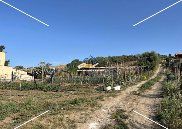 terreno in vendita a Santa Flavia in zona Sant'Elia