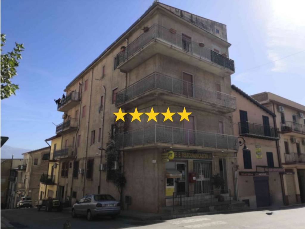 appartamento in vendita a Sciara