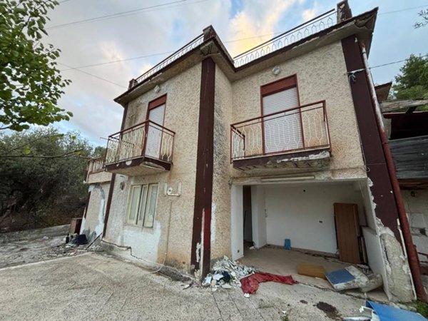 casa indipendente in vendita a Termini Imerese