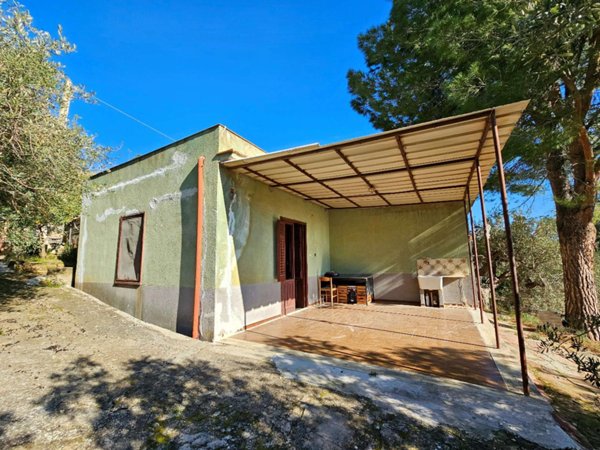 casa indipendente in vendita a Termini Imerese