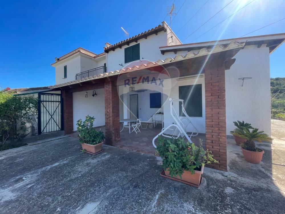 casa indipendente in vendita a Termini Imerese