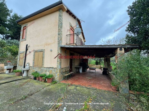 casa indipendente in vendita a Termini Imerese