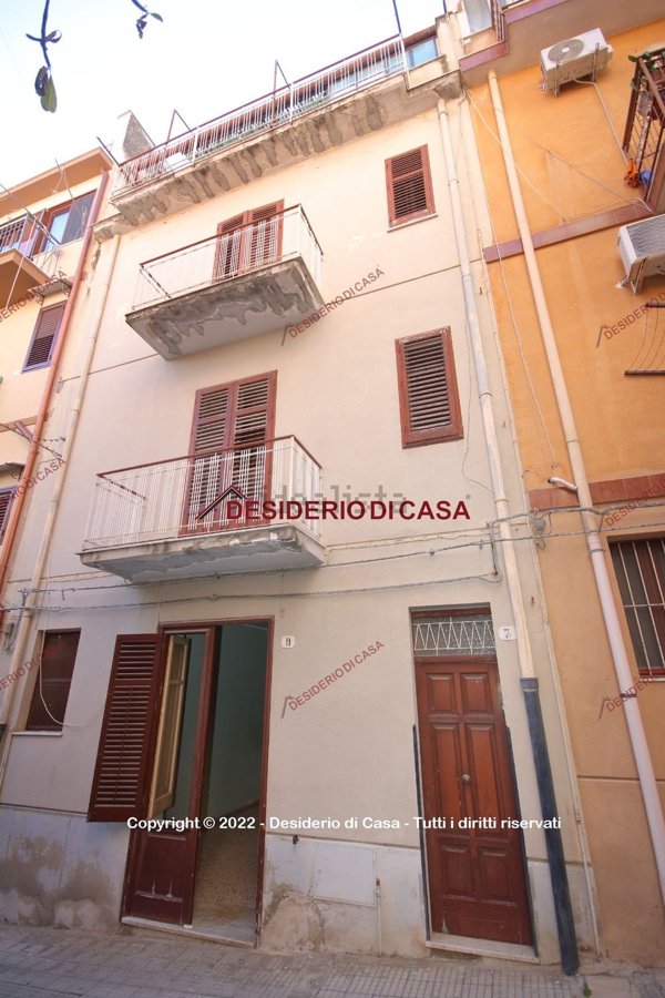 casa indipendente in vendita a Termini Imerese