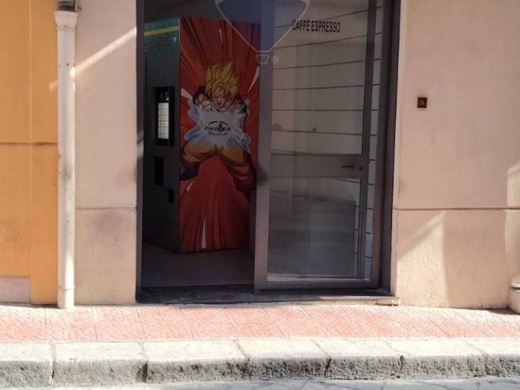 negozio in vendita a Termini Imerese