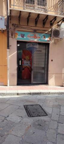 negozio in vendita a Termini Imerese