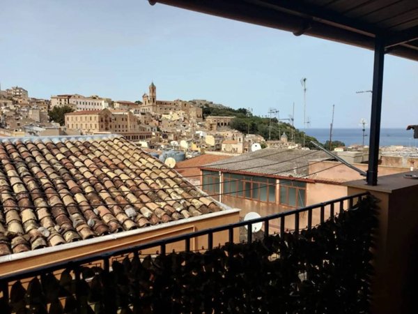 intera palazzina in vendita a Termini Imerese