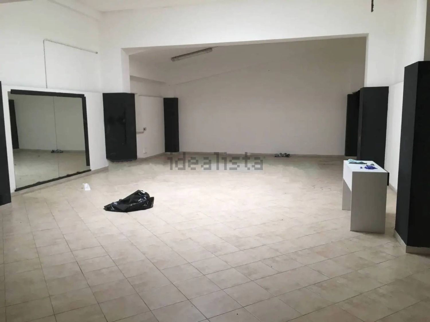negozio in vendita a Termini Imerese