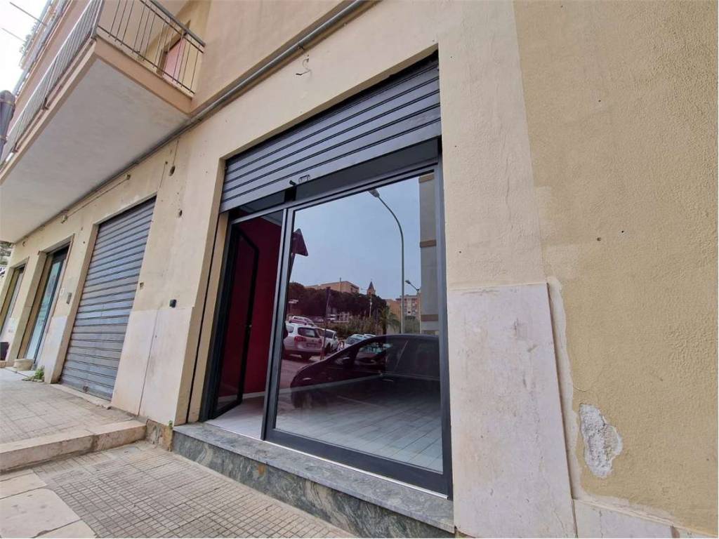 negozio in vendita a Termini Imerese