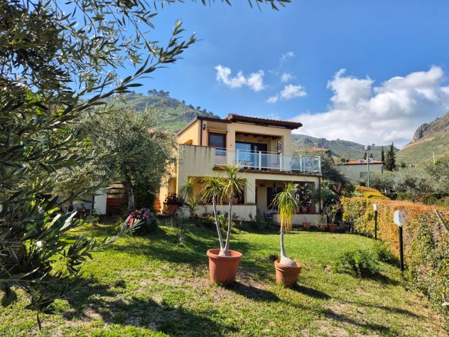 casa indipendente in vendita a Termini Imerese