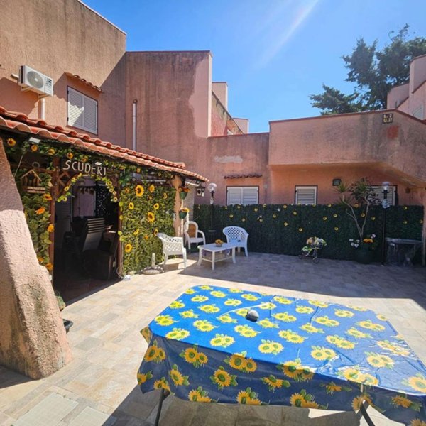 casa indipendente in vendita a Termini Imerese