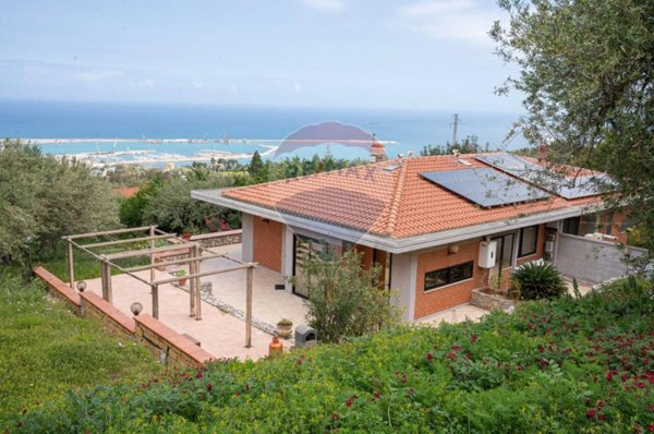 casa indipendente in vendita a Termini Imerese