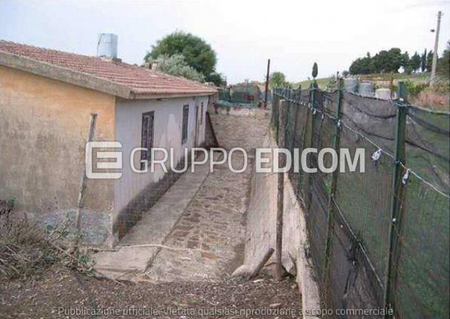 locale commerciale in vendita a Termini Imerese