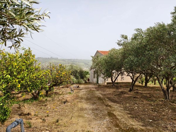 casa indipendente in vendita a Termini Imerese