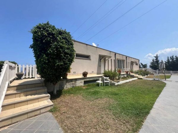 casa indipendente in vendita a Termini Imerese