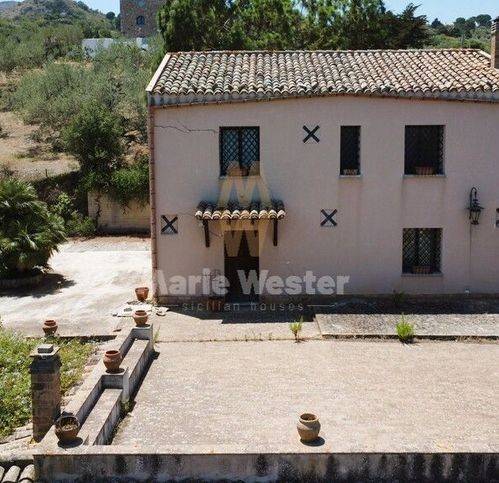 casa indipendente in vendita a Termini Imerese