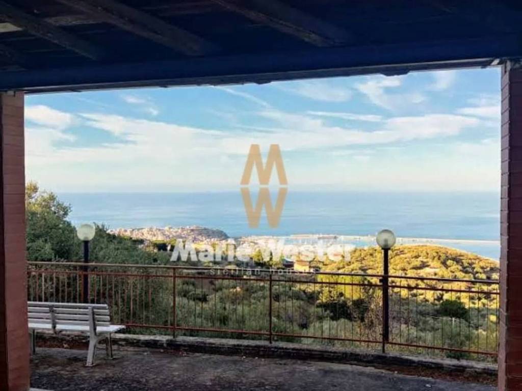 casa indipendente in vendita a Termini Imerese