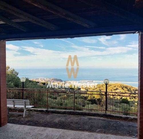 casa indipendente in vendita a Termini Imerese
