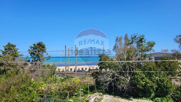 casa indipendente in vendita a Termini Imerese