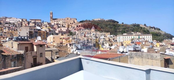 casa indipendente in vendita a Termini Imerese