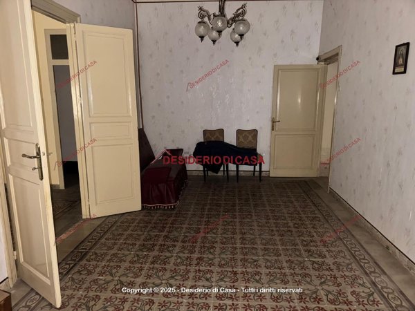 casa indipendente in vendita a Termini Imerese