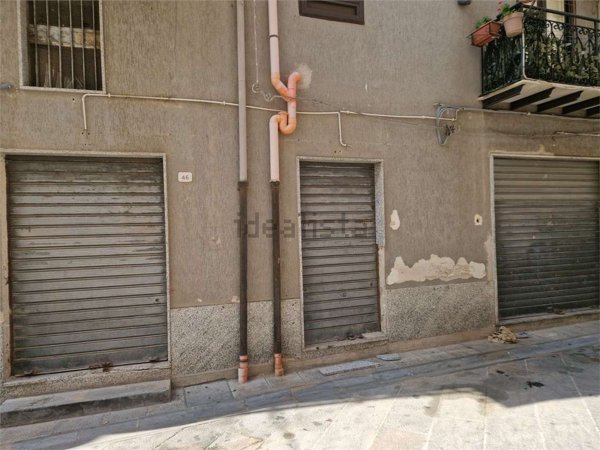 negozio in vendita a Termini Imerese
