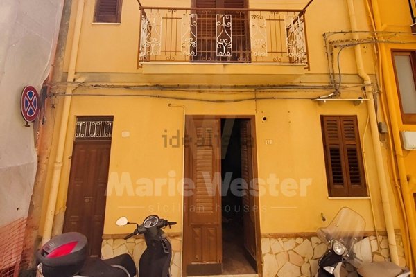 casa indipendente in vendita a Termini Imerese