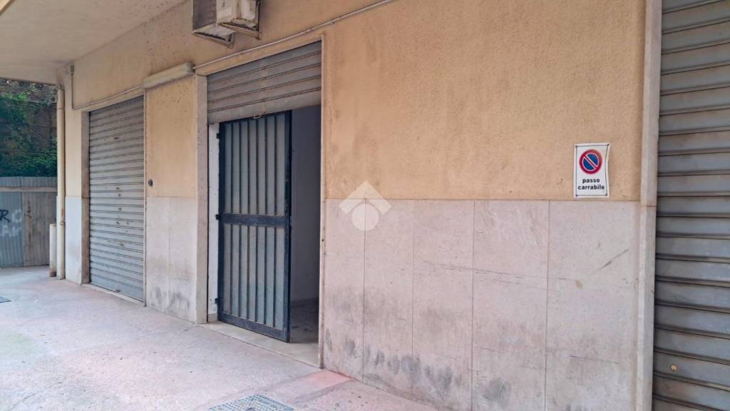 locale di sgombero in vendita a Termini Imerese