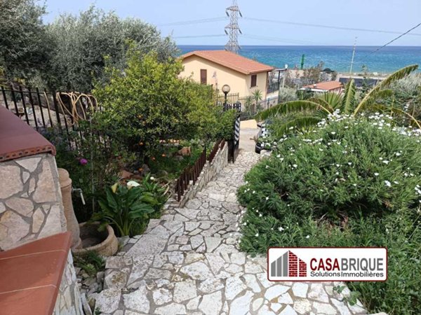 casa indipendente in vendita a Termini Imerese