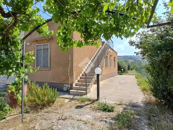 casa indipendente in vendita a Termini Imerese