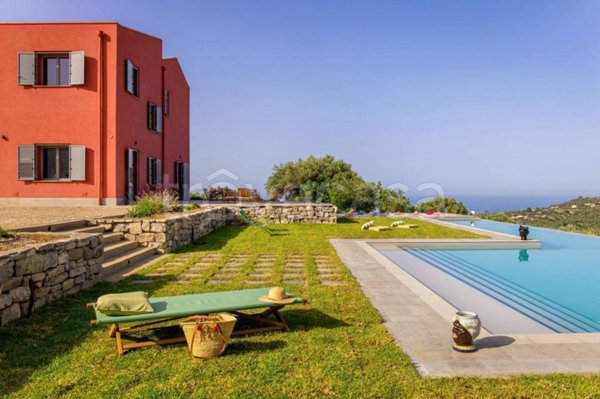 casa indipendente in vendita a Termini Imerese