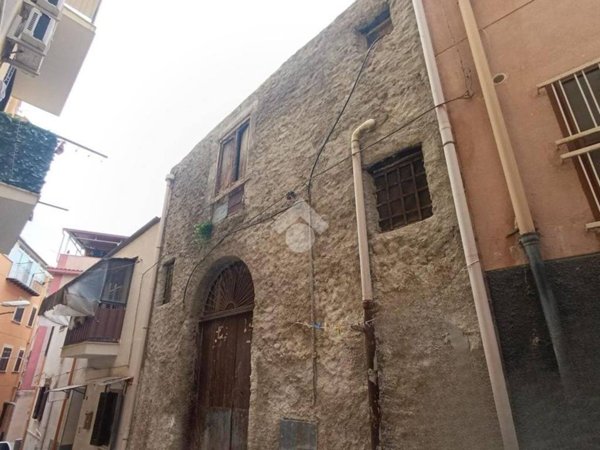 casa indipendente in vendita a Termini Imerese
