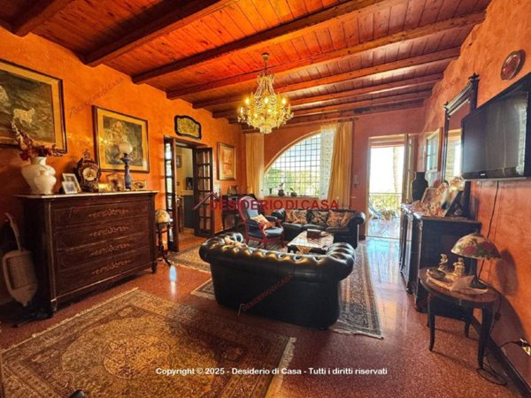 casa indipendente in vendita a Termini Imerese