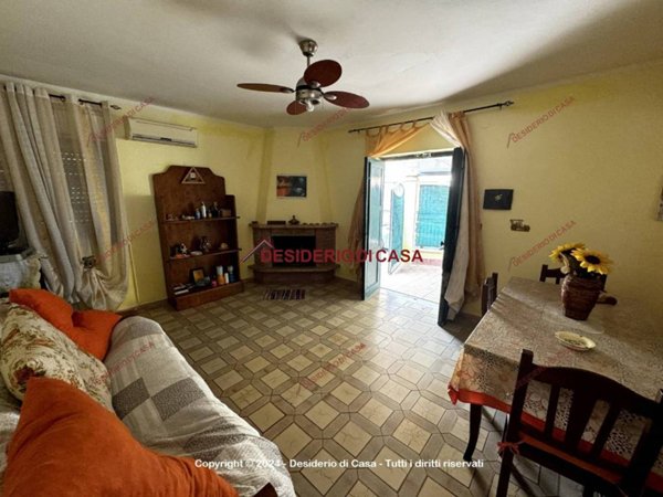 casa indipendente in vendita a Termini Imerese